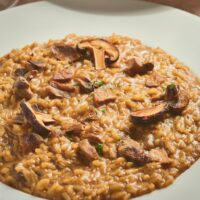 RISOTO DE COGUMELOS FRESCOS (1 PESSOA)