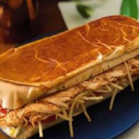 HOT DOG FRANGO DESFIADO